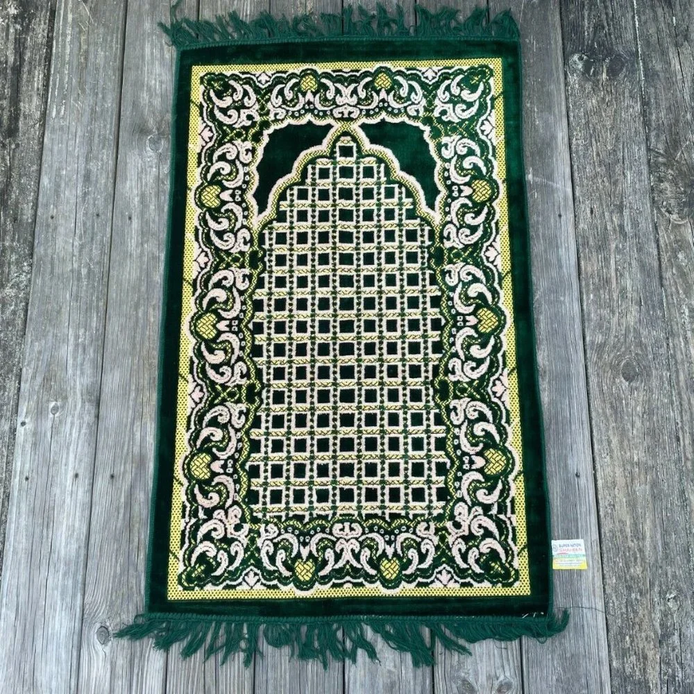 Jainamaz Modefa Prayer Rug Green Soft Velvet Area Rug Religious Rug Musalah